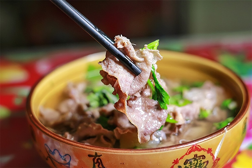 翘脚牛肉