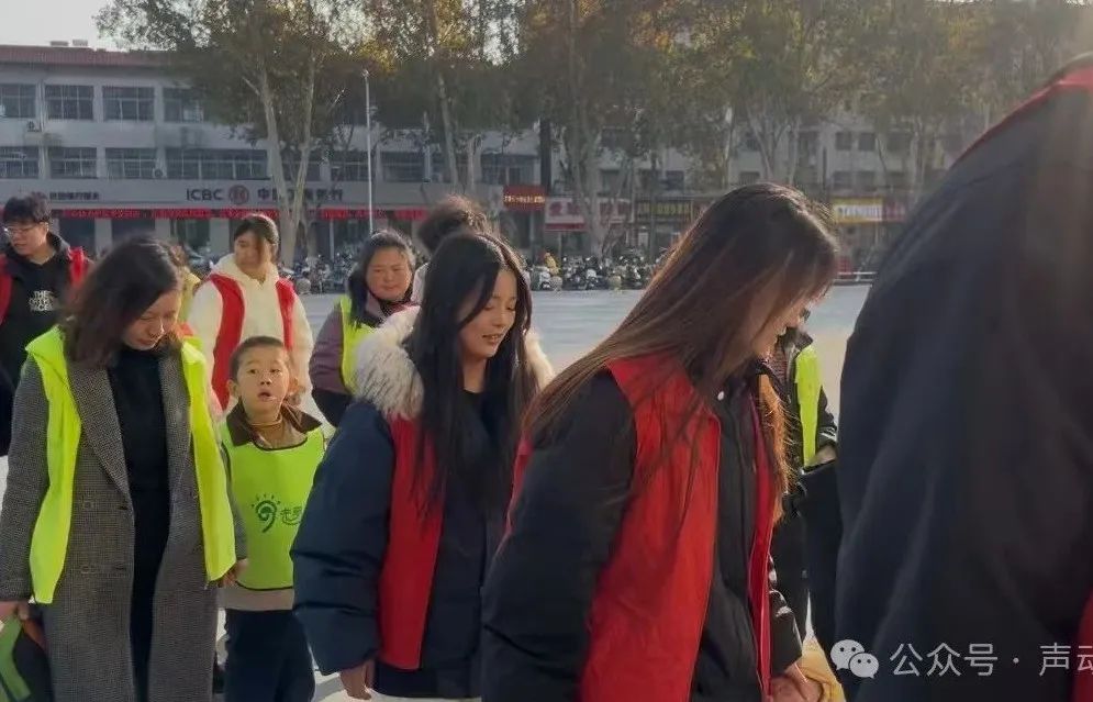 听障儿童