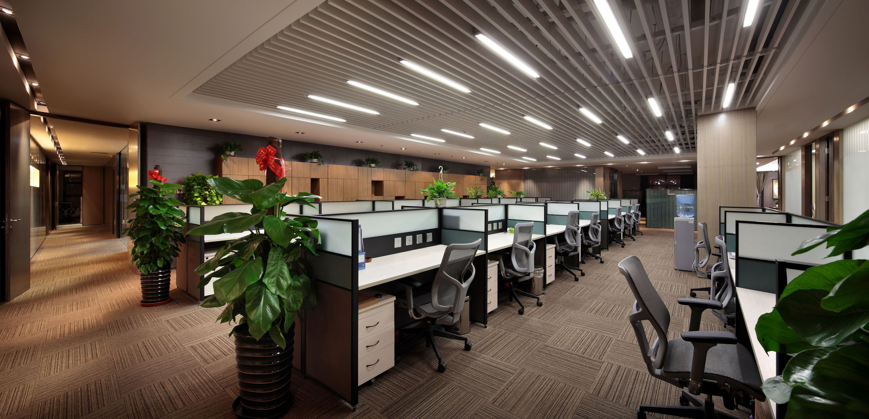 创业慧康科技股份有限公司湖北分公司办公室装修⼯程