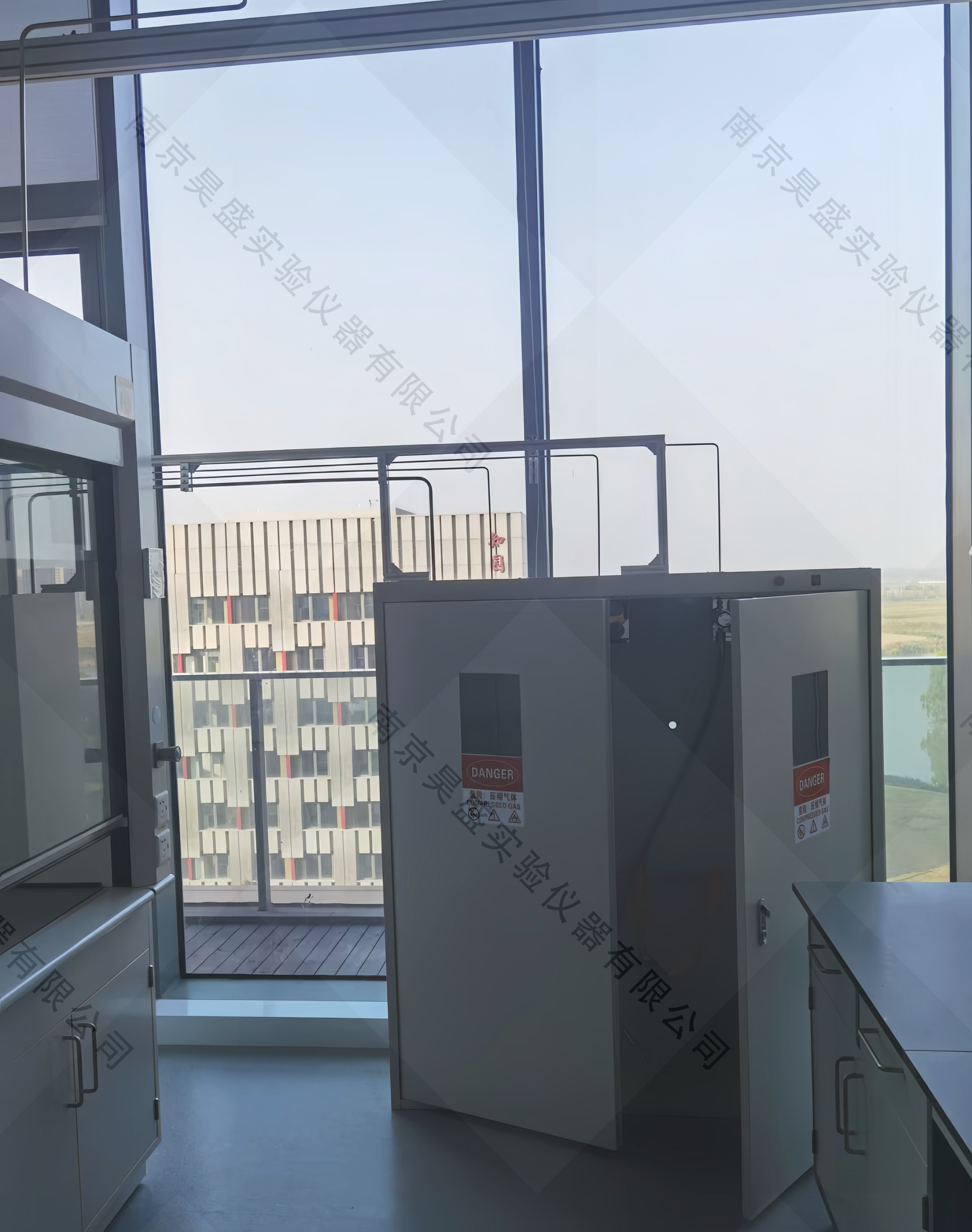 1741918824245379.jpg 南大苏州施工照片