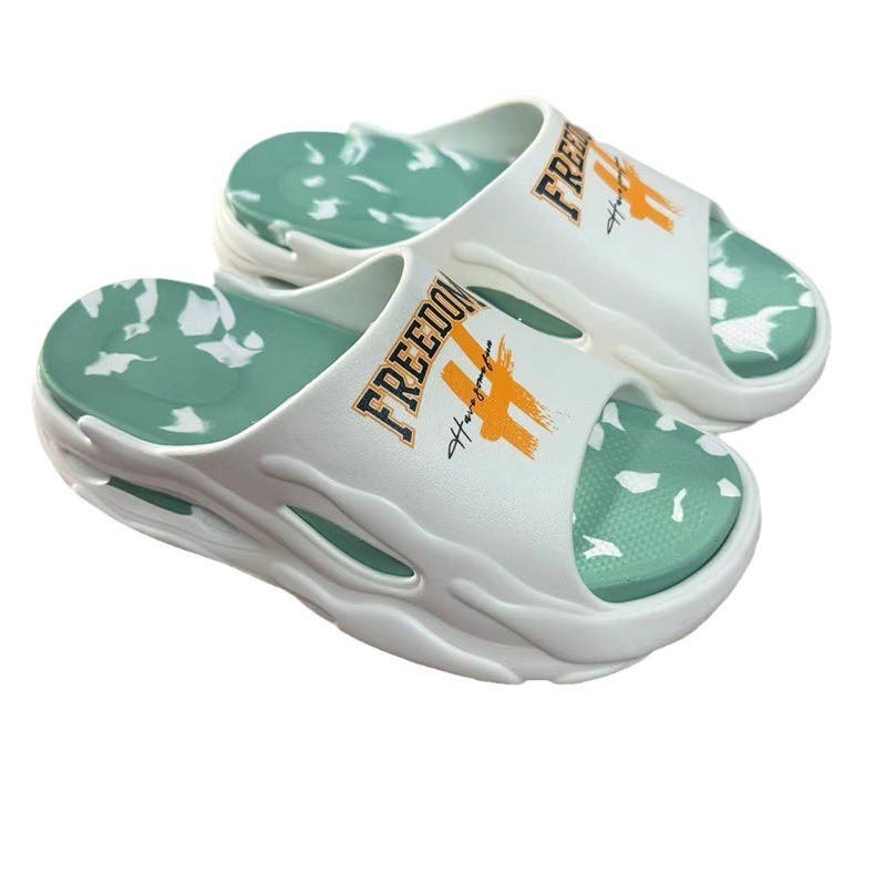 雅购特拖鞋