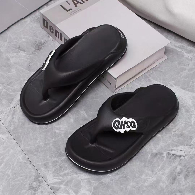雅购特拖鞋