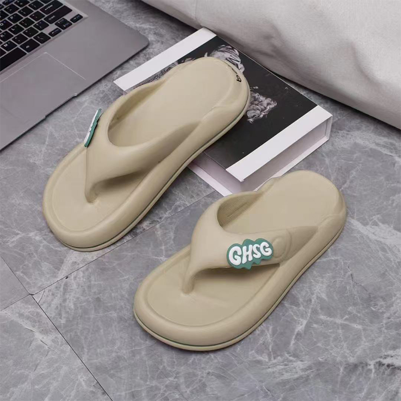 雅购特拖鞋