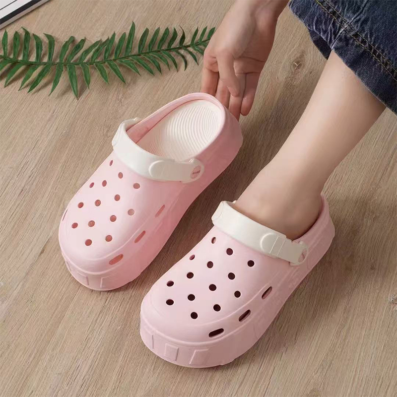 雅购特拖鞋