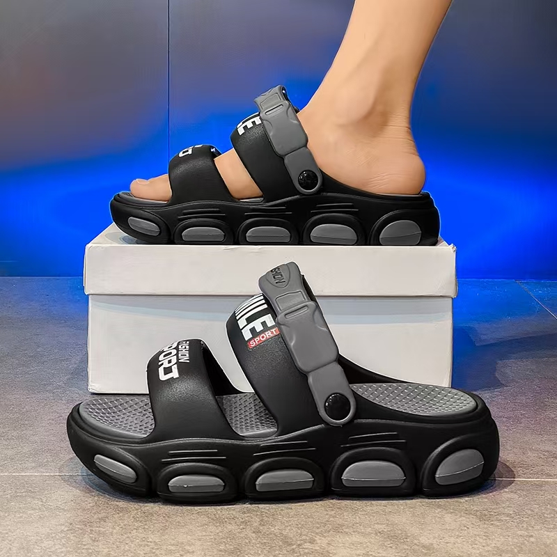雅购特拖鞋
