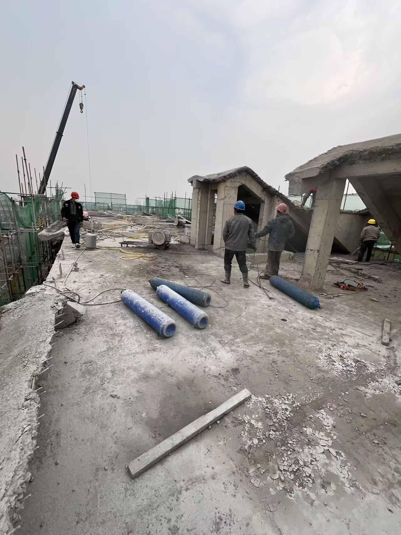 拆除施工