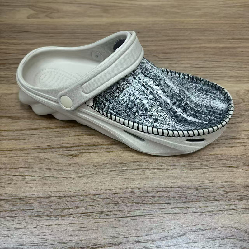 雅购特拖鞋