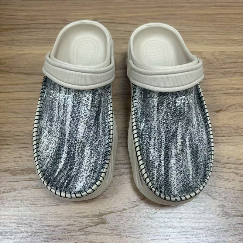 雅购特拖鞋