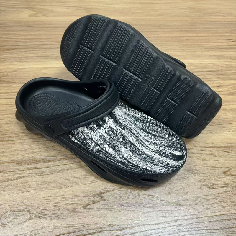 雅购特拖鞋