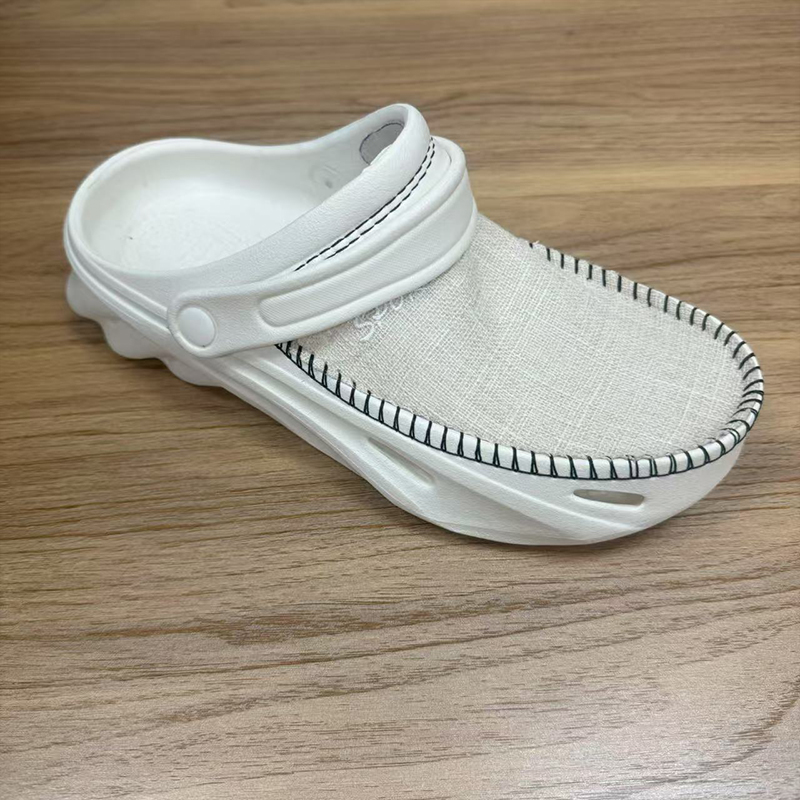 雅购特拖鞋