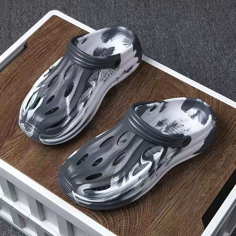 雅购特拖鞋