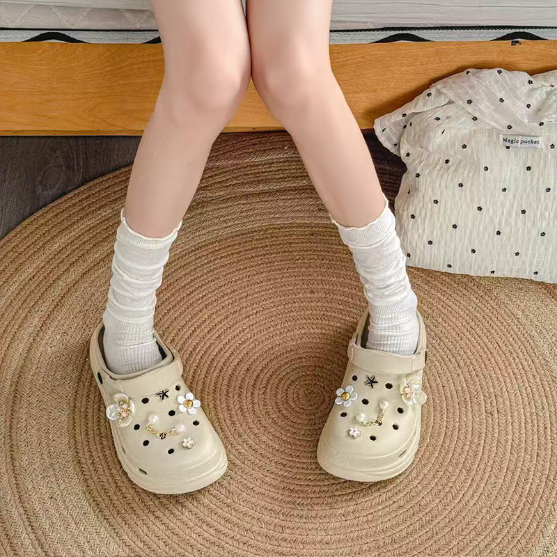 雅购特拖鞋