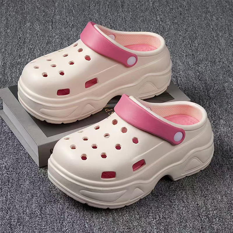 雅购特拖鞋
