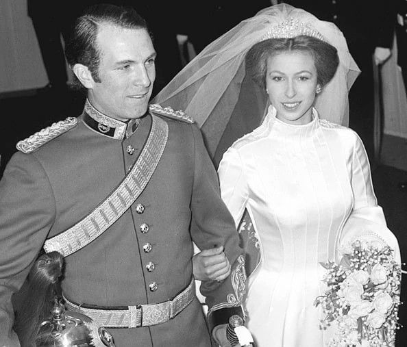 100 Years of Royal Families’ Natural Diamond Jewelleries