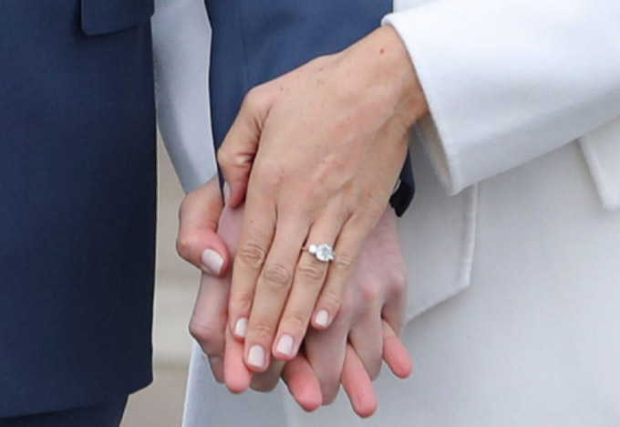 Expressing trilogy of love through the three stone ring