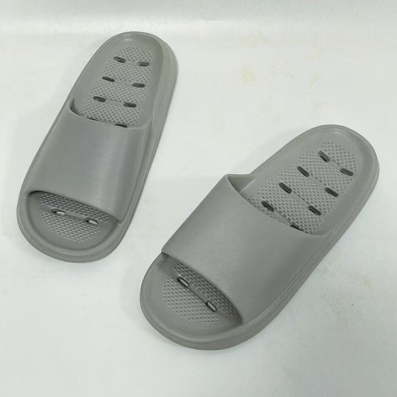 雅购特拖鞋
