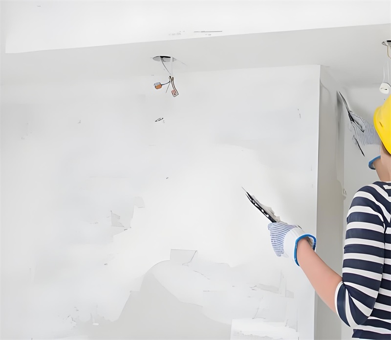 墙壁刮白修复