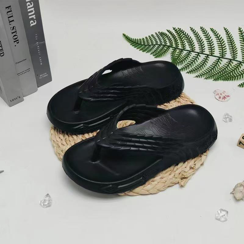 雅购特拖鞋