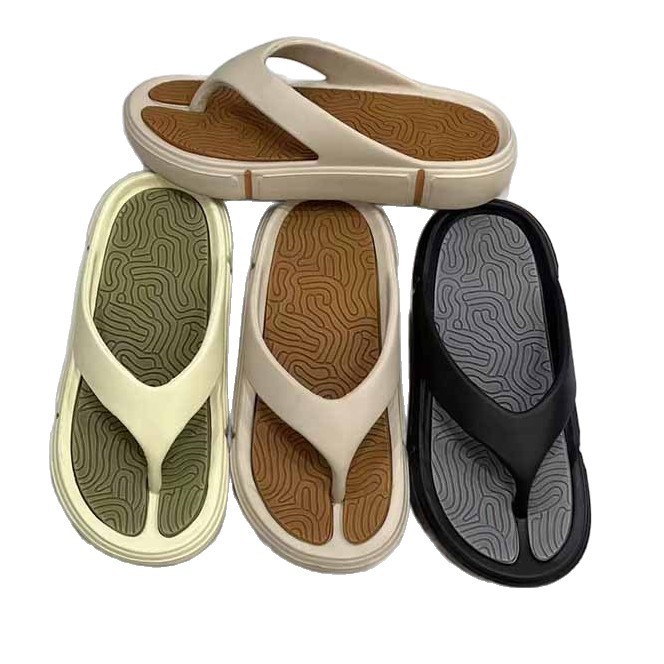 1748251636643586.jpg 雅购特拖鞋