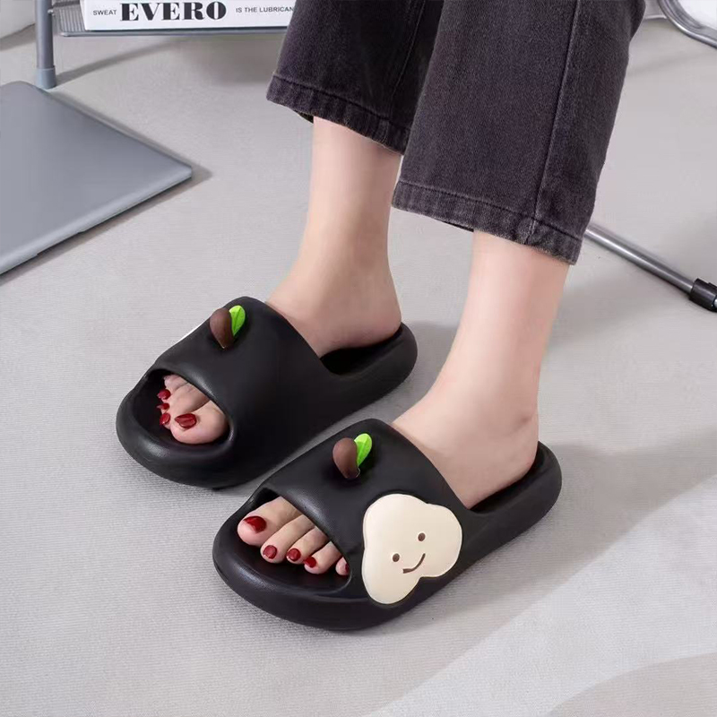 雅购特拖鞋