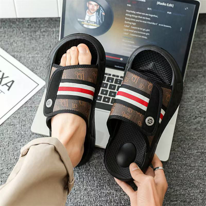 雅购特拖鞋