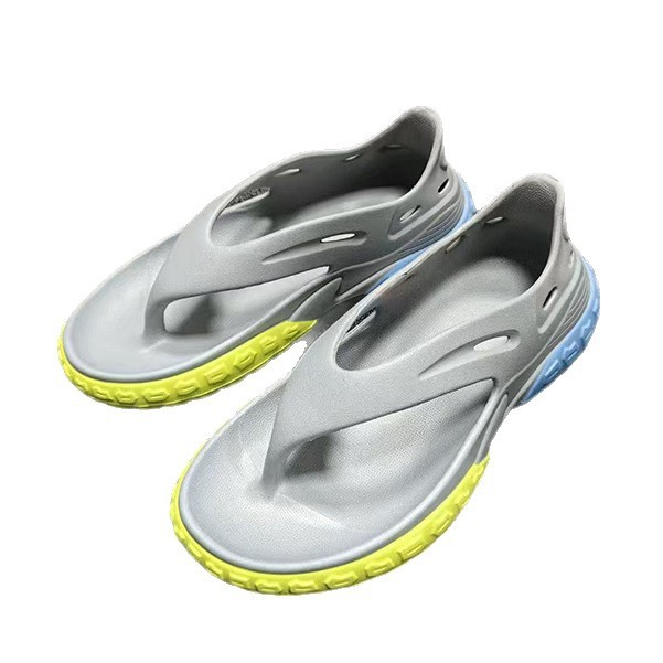 1749029145293508.jpg 雅购特拖鞋