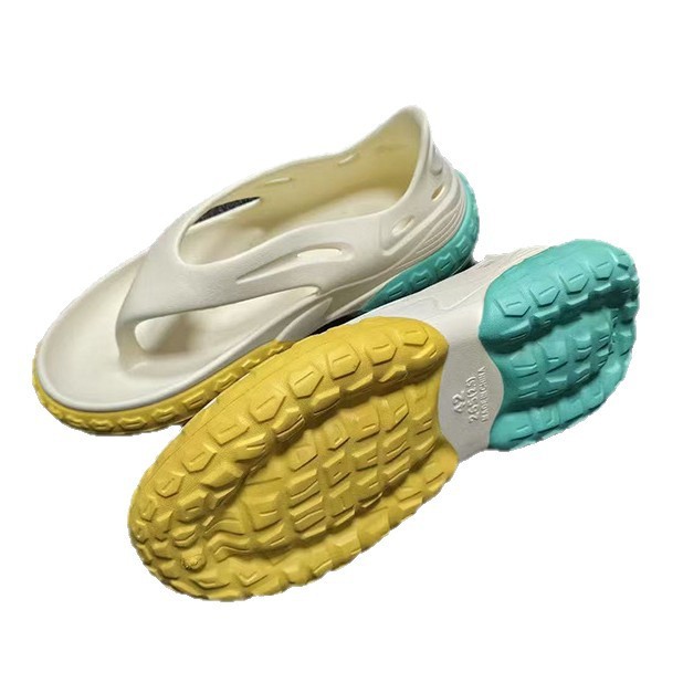 1749029146948478.jpg 雅购特拖鞋