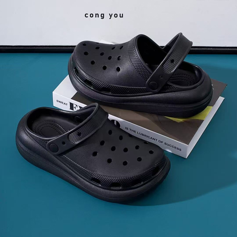 1749261444935339.jpg 雅购特拖鞋