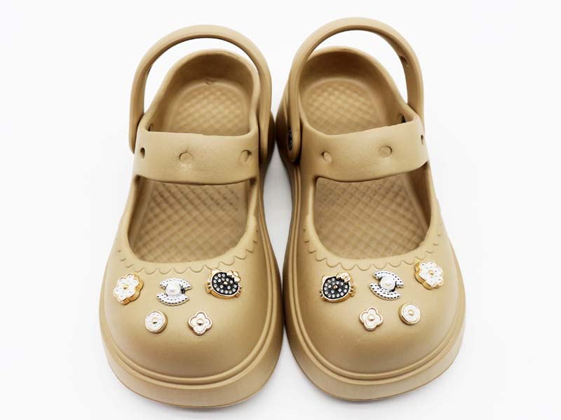 信豪鞋业五里工厂