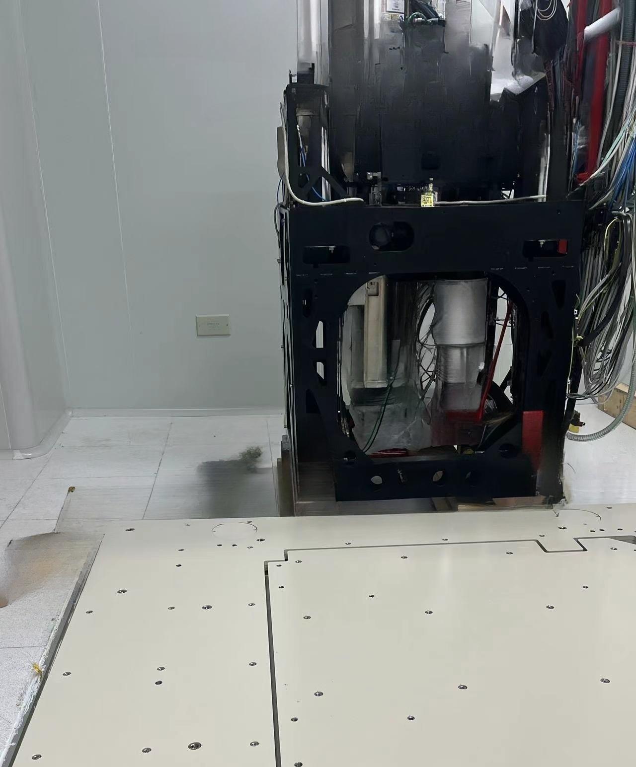 电镜移入移出-电镜拆机装机-电镜打包运输搬迁搬运一站式服务找亚瑟公司