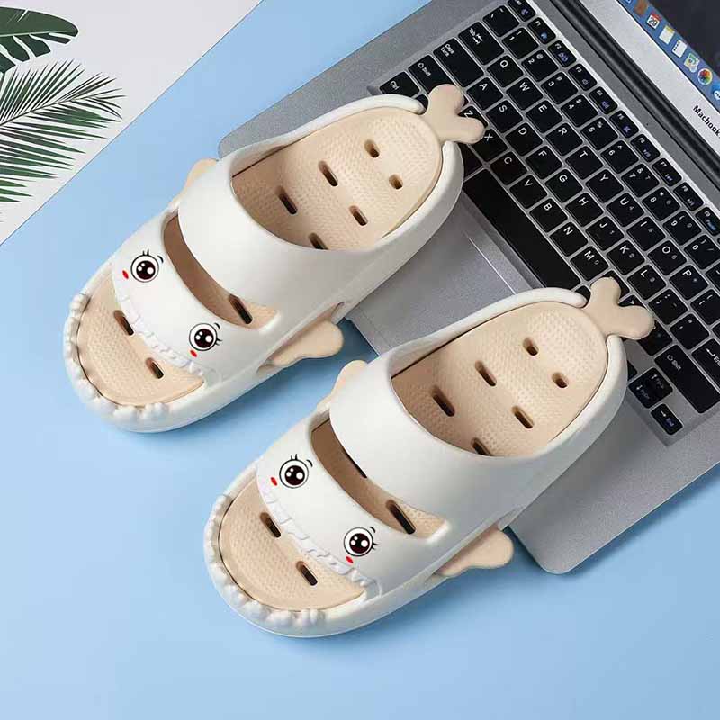 1750820937328150.jpg 雅购特拖鞋