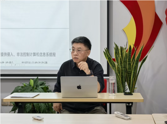 薪火相传，共育栋梁——中原法汇“青年律师大讲堂”启航法治新程
