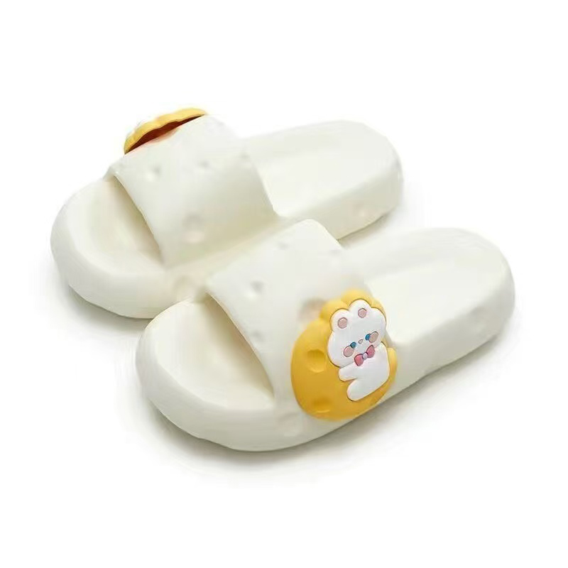 雅购特拖鞋