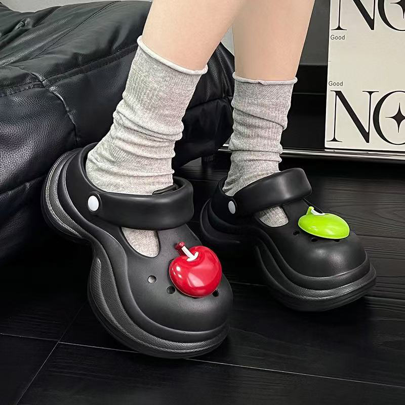 雅购特拖鞋