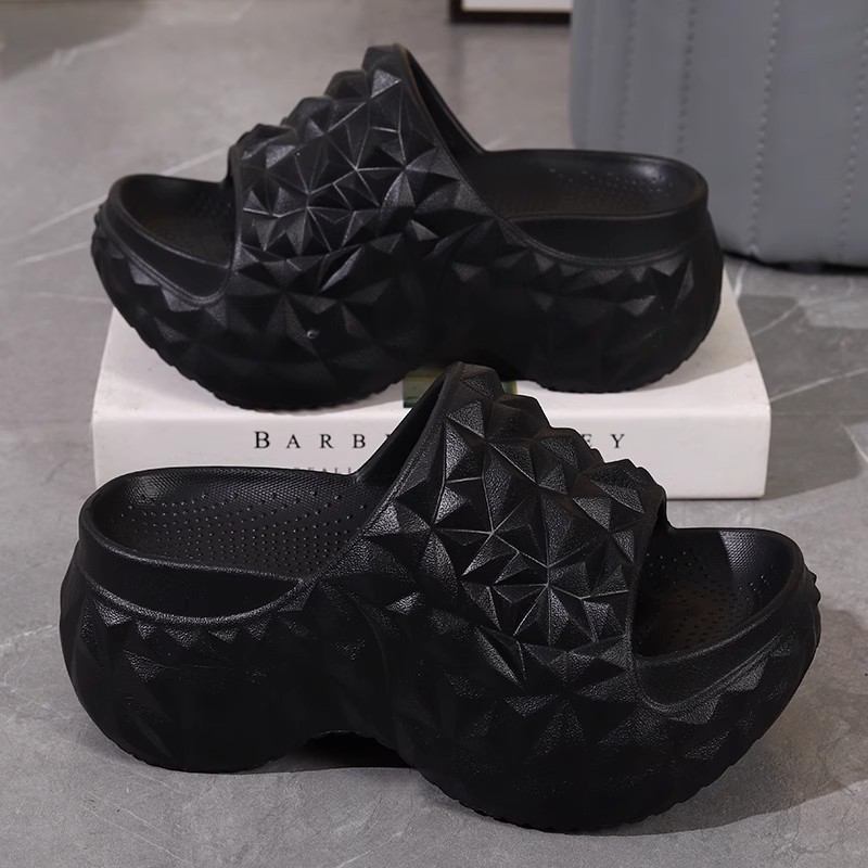 雅购特拖鞋