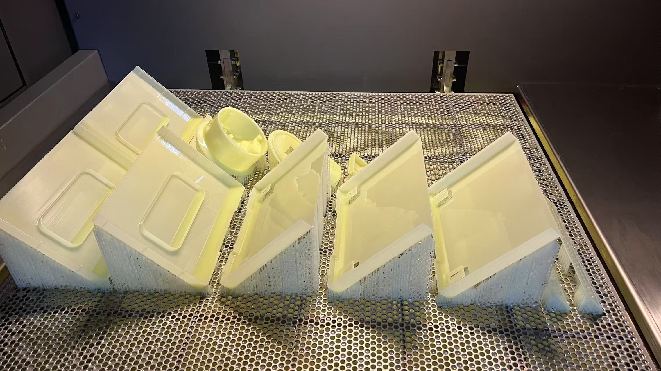 汽车涡轮支架