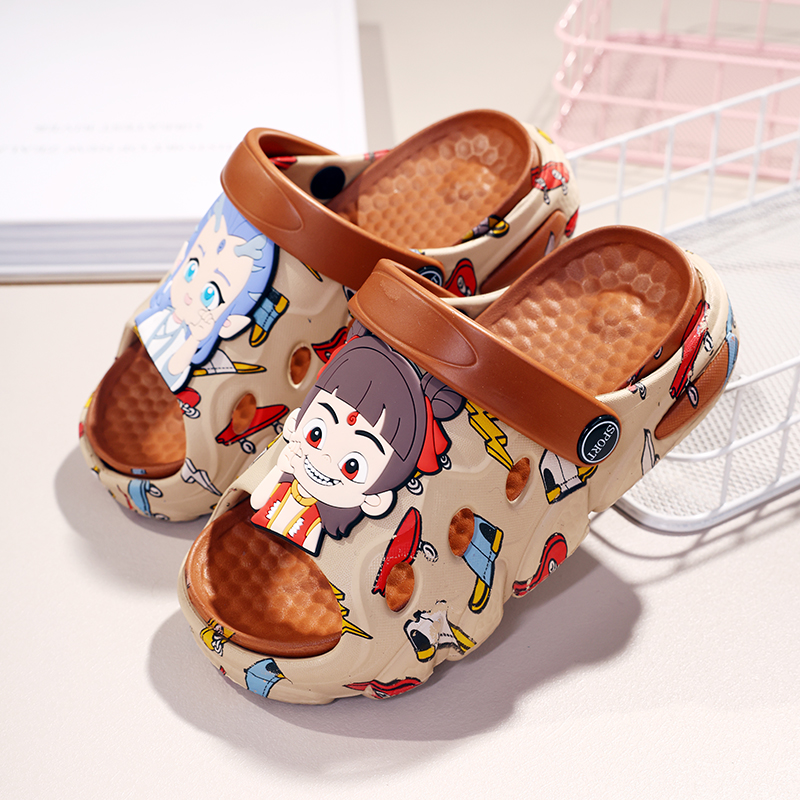 雅购特拖鞋