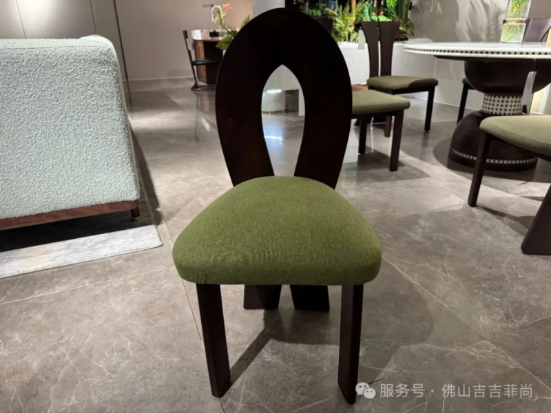 佛山市吉吉菲尚家具有限公司