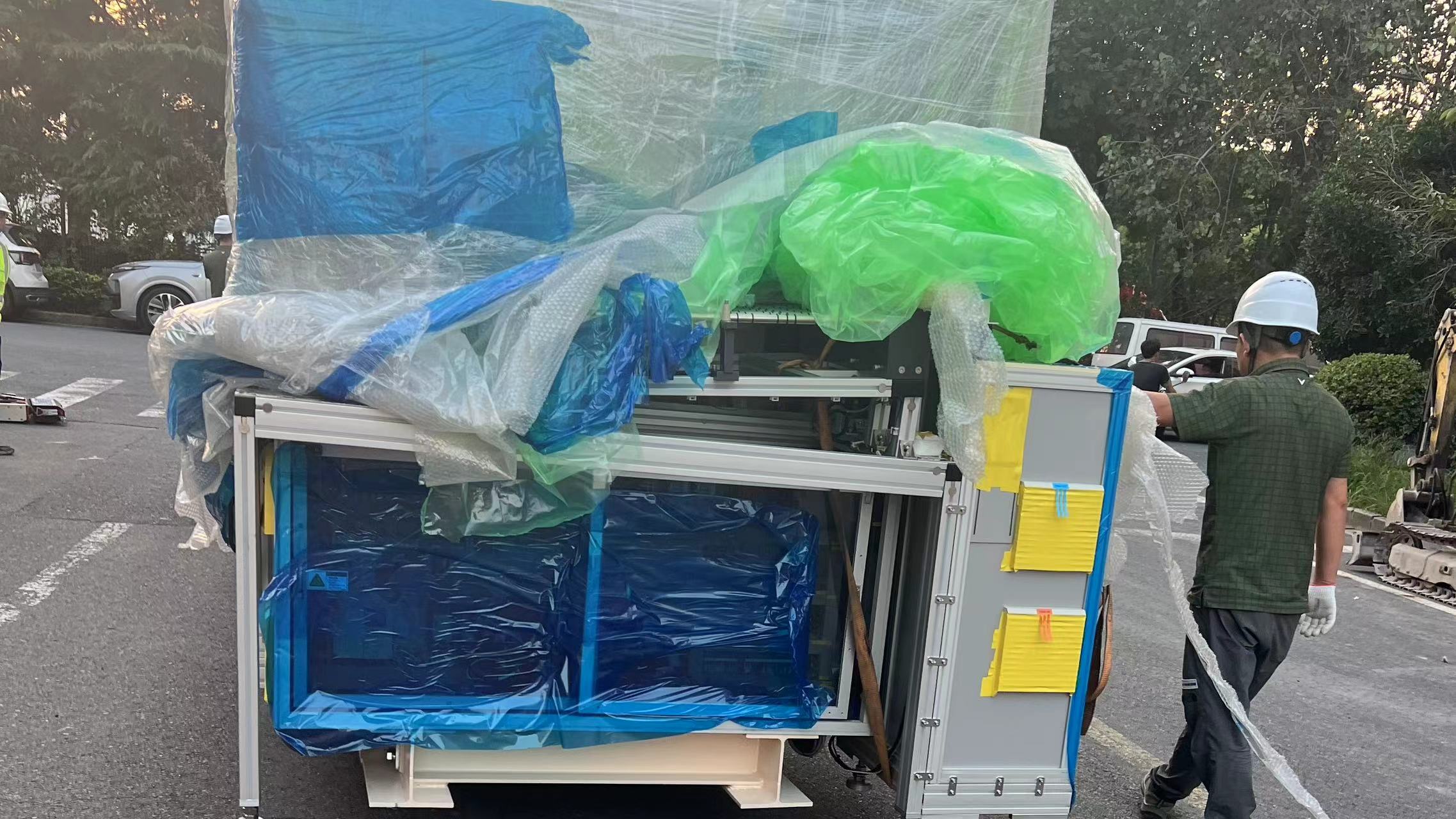 实验室搬运-仪器设备搬运-实验设备搬运公司-半导体设备搬运找亚瑟公司