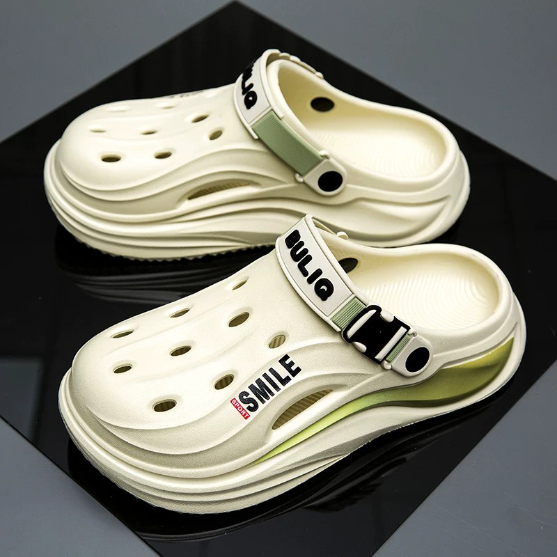 1753692560865456.jpg 雅购特拖鞋