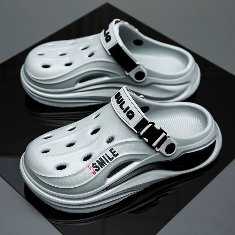 1753692798783175.jpg 雅购特拖鞋