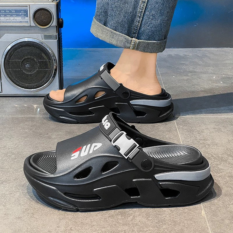 1753695758149852.jpg 雅购特拖鞋