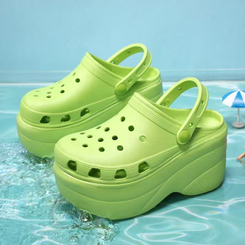 1753754357500924.jpg 雅购特拖鞋