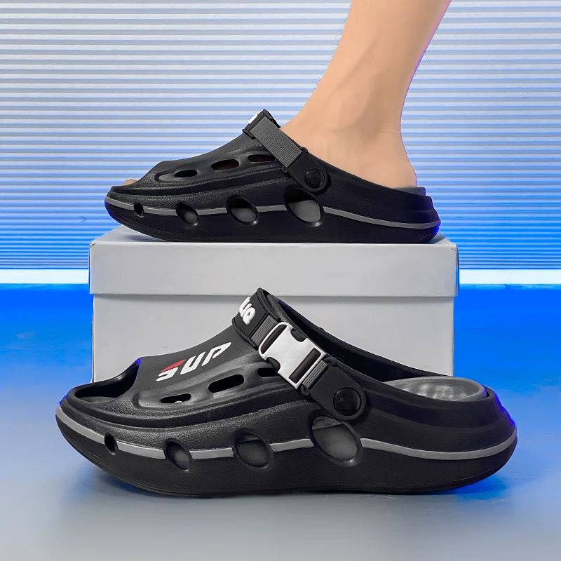 1753761452378211.jpg 雅购特拖鞋