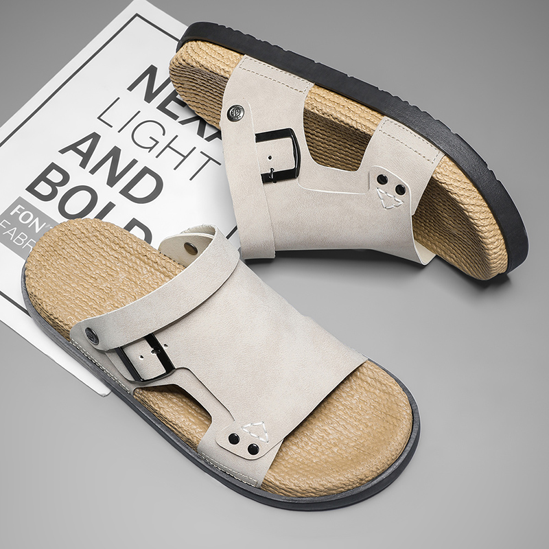 1753775487671755.jpg 雅购特拖鞋