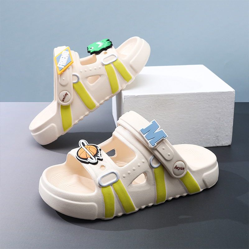 1753869002679508.jpg 雅购特拖鞋