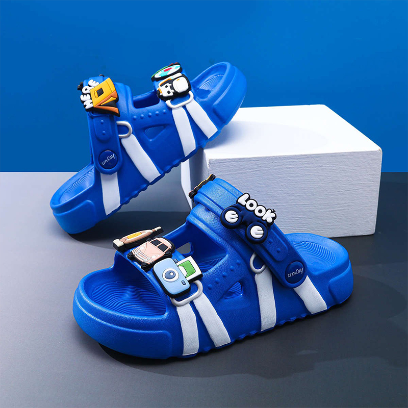 1753869012796896.jpg 雅购特拖鞋