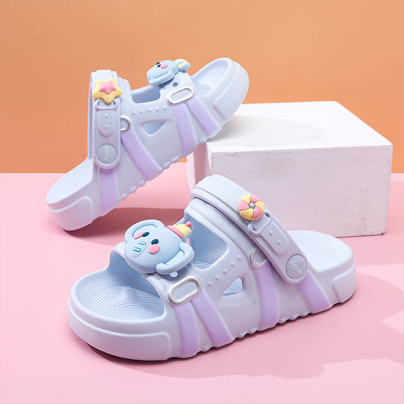 1753869059846286.jpg 雅购特拖鞋