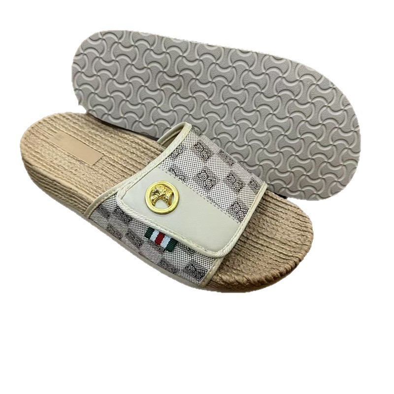 1753869488484107.jpg 雅购特拖鞋