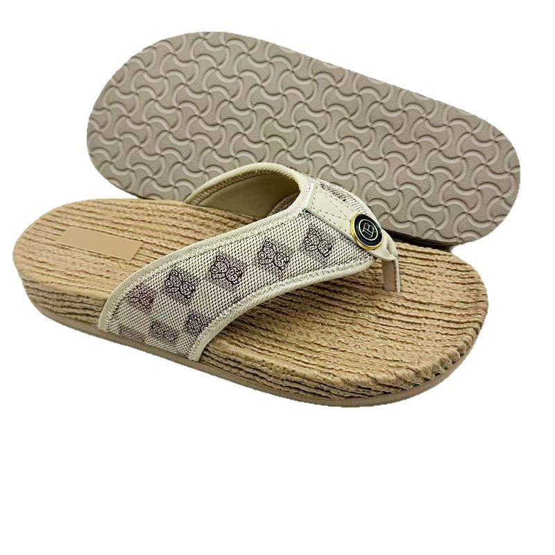 1753926115711459.jpg 雅购特拖鞋